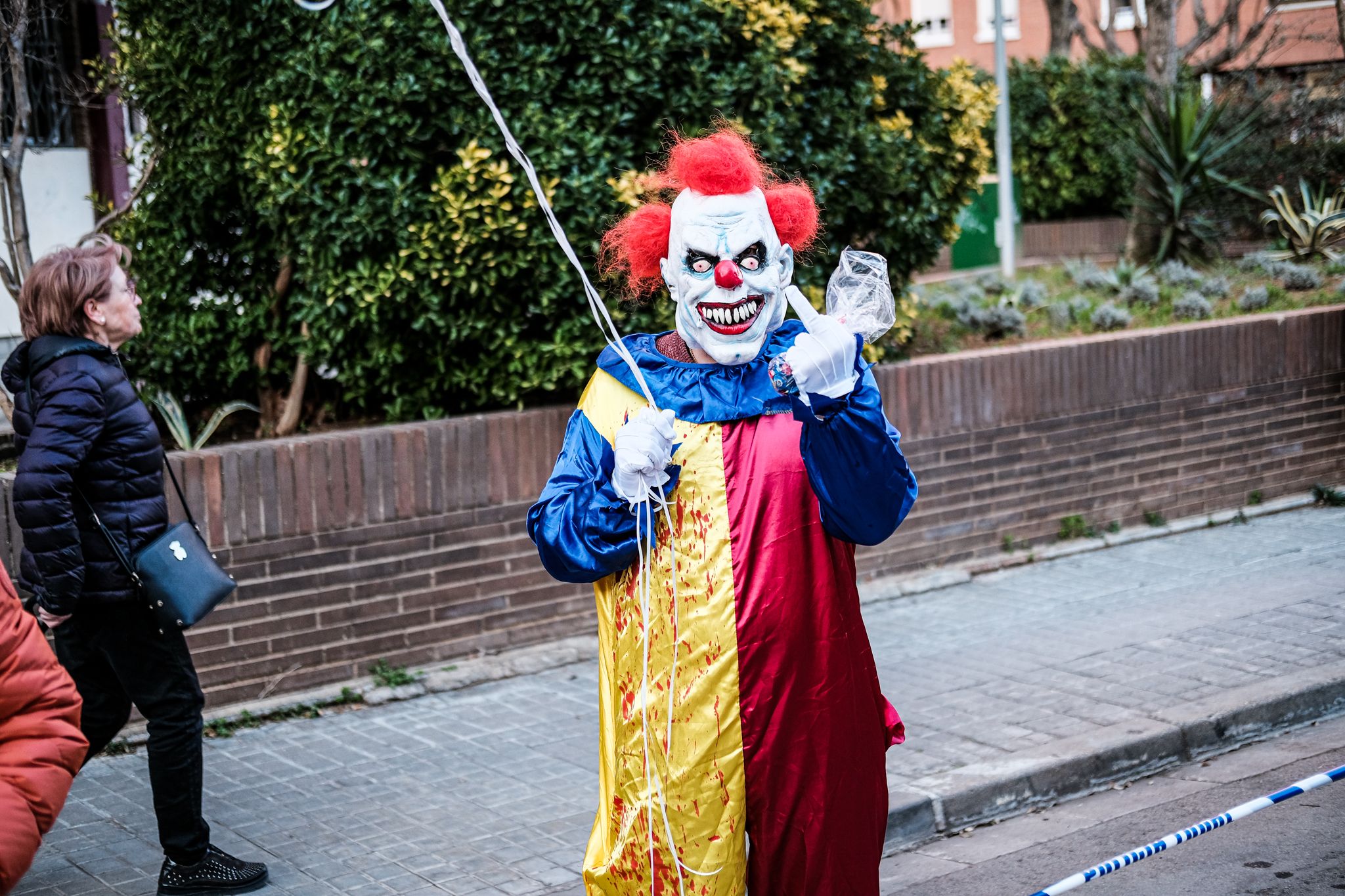 La Gran Rua de Carnaval pels carrers de Cerdanyola. FOTO: Ale Gómez