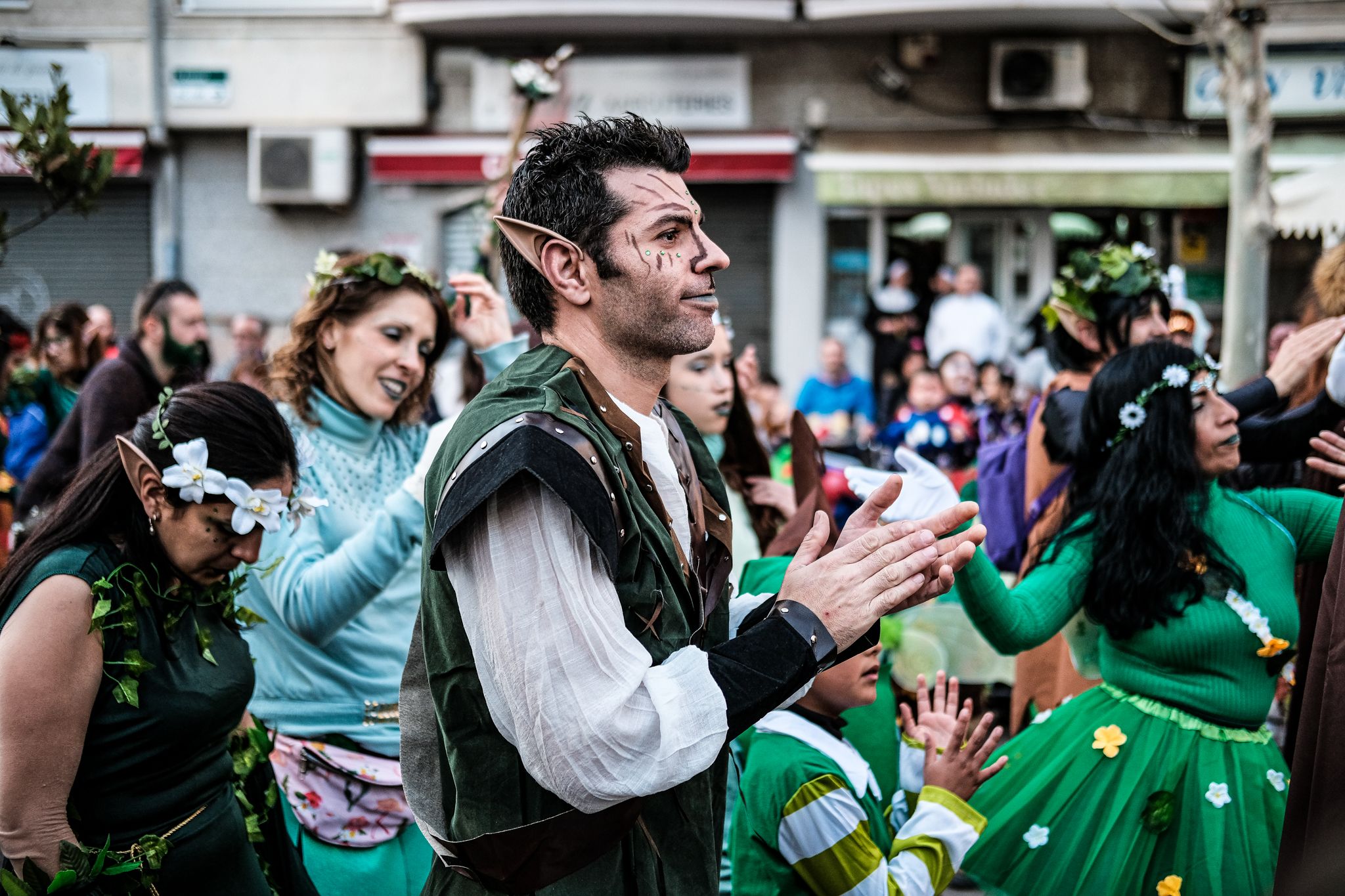 La Gran Rua de Carnaval pels carrers de Cerdanyola. FOTO: Ale Gómez