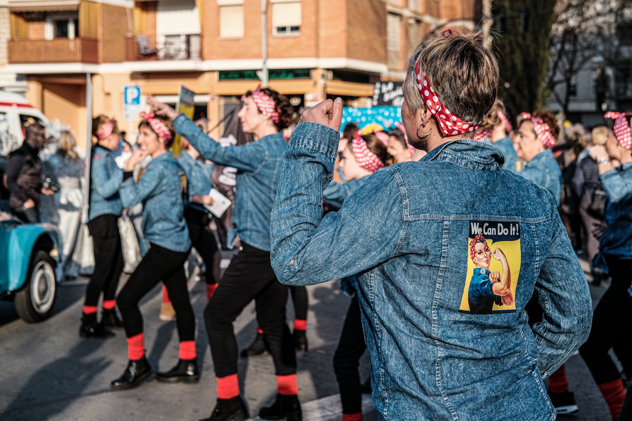 La Gran Rua de Carnaval pels carrers de Cerdanyola. FOTO: Ale Gómez