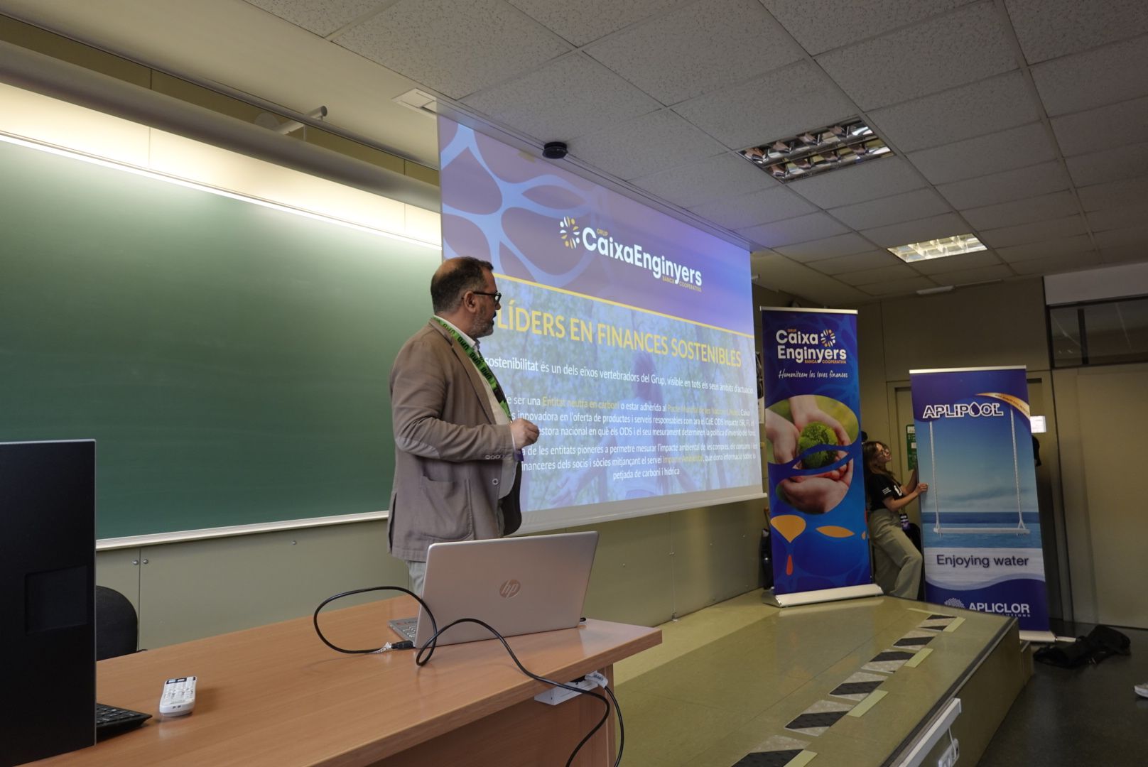 NTT DATA, FGC i Caixa d'Enginyers van ser les tres empreses mentores de la 'hackaton'. FOTO: Cedida