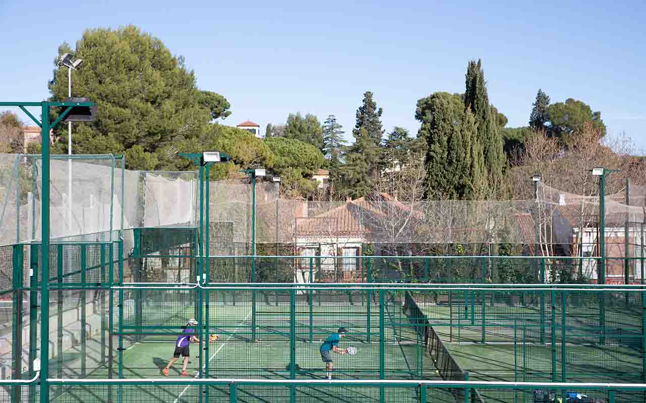 Pistes de pàdel del Club Bellaterra. FOTO: Cedida