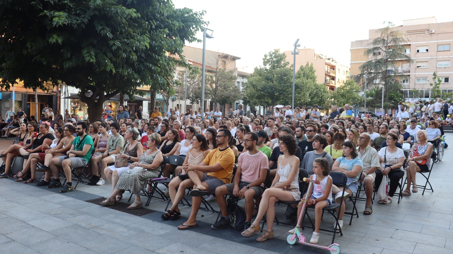 Improshow tanca les Nits d'Estiu Jove 2024 a Cerdanyola. FOTO: Marc Mata