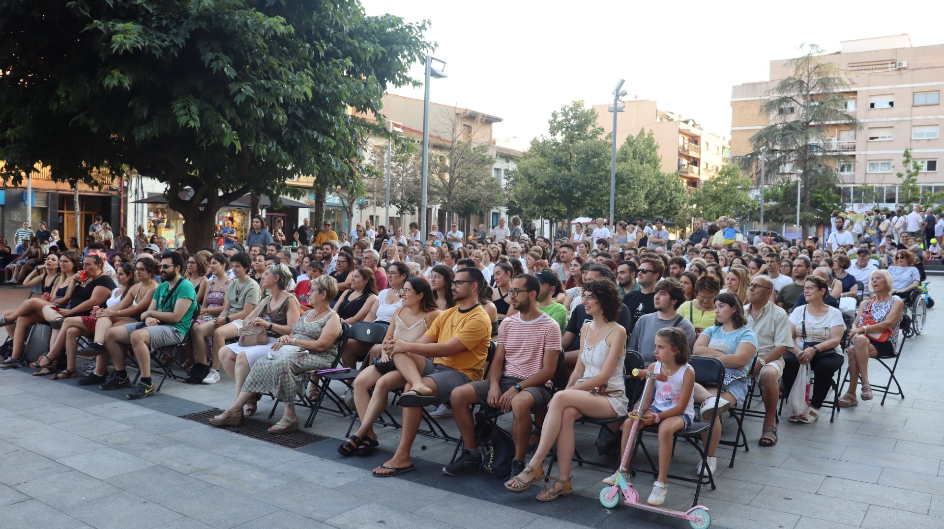 Improshow tanca les Nits d'Estiu Jove 2024 a Cerdanyola. FOTO: Marc Mata