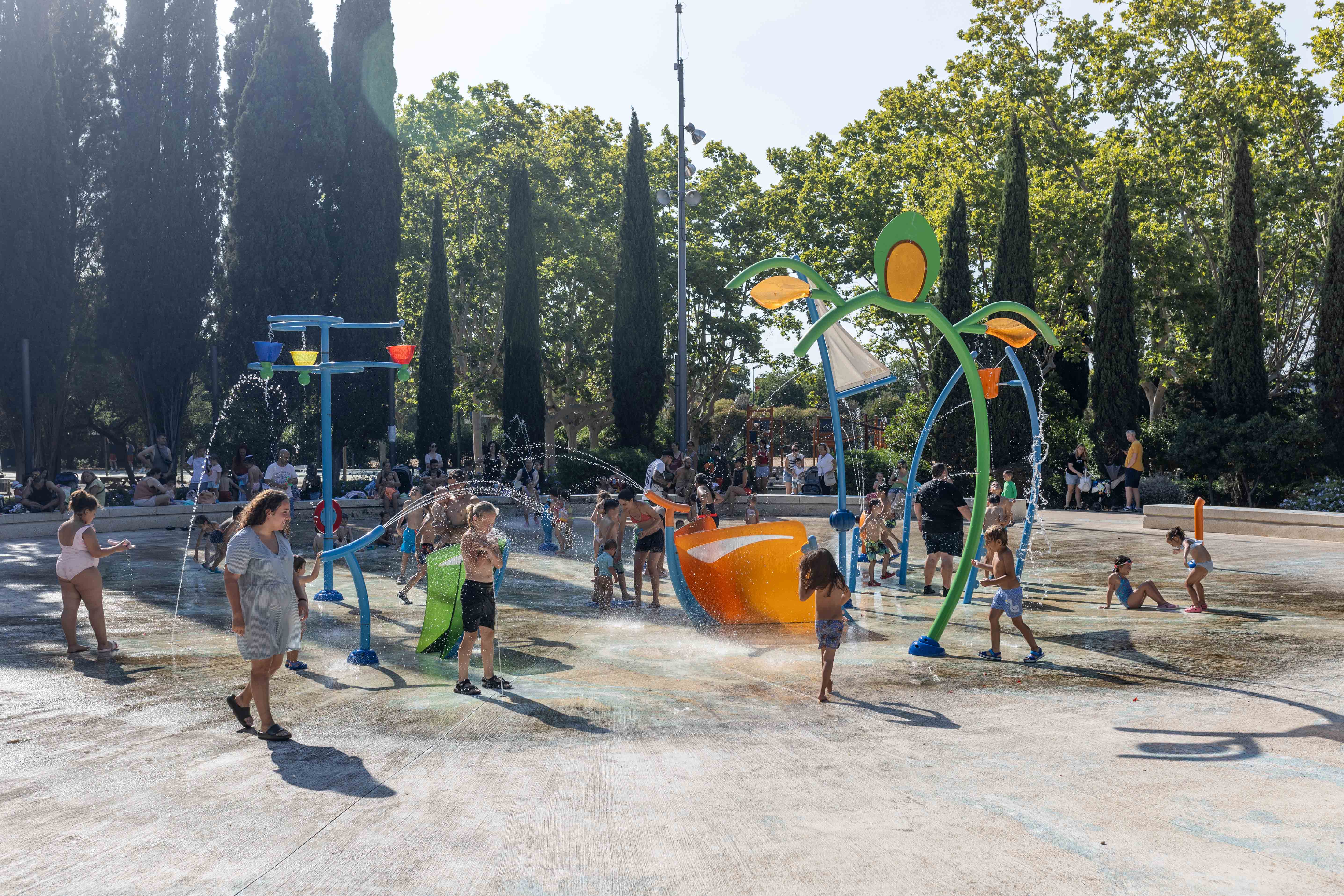 Jocs d'aigua al Parc de Cordelles. FOTO: Arnau Padilla