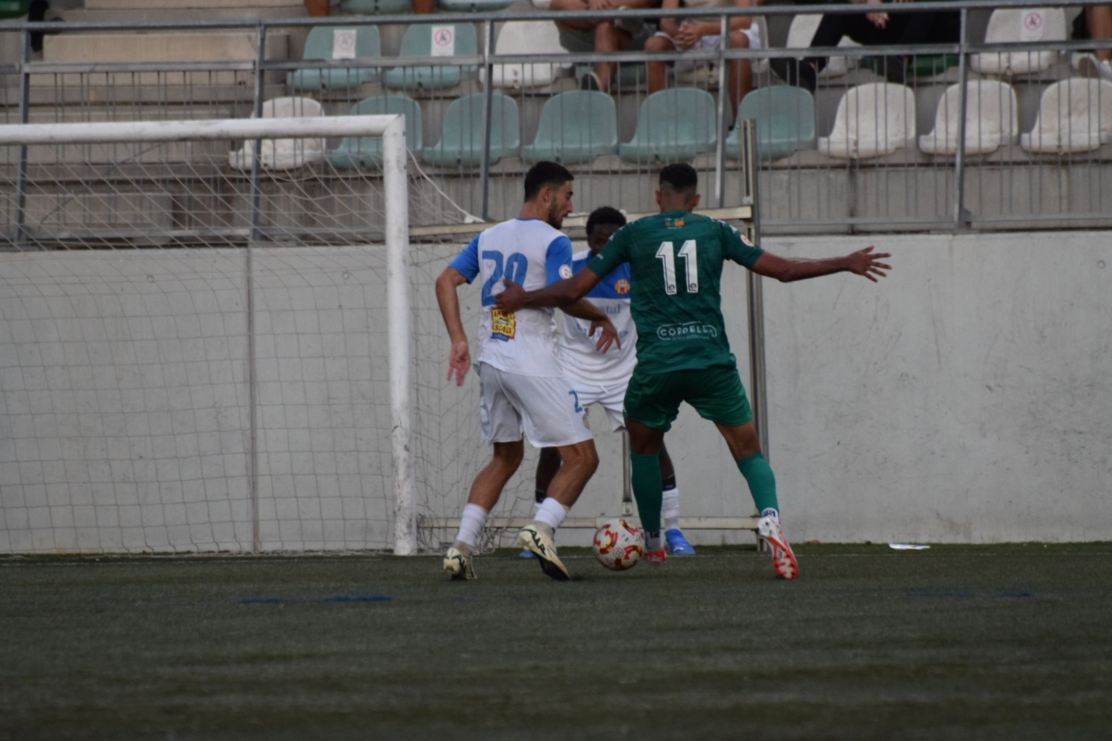 El Cerdanyola FC perd per la mínima davant l'Escala FC. FOTO: Marc Mata