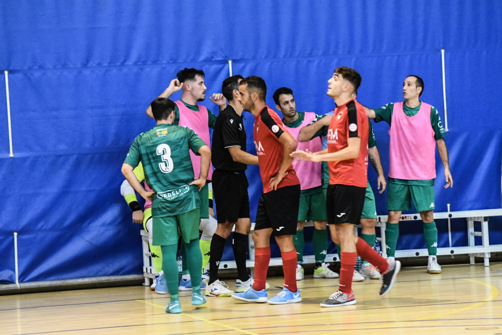 Darrer partit del futbol sala del Cerdanyola FC en imatges. FOTO: Marc Mata